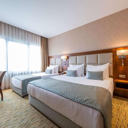 Clarion Hotel Istanbul Mahmutbey מראה חיצוני תמונה