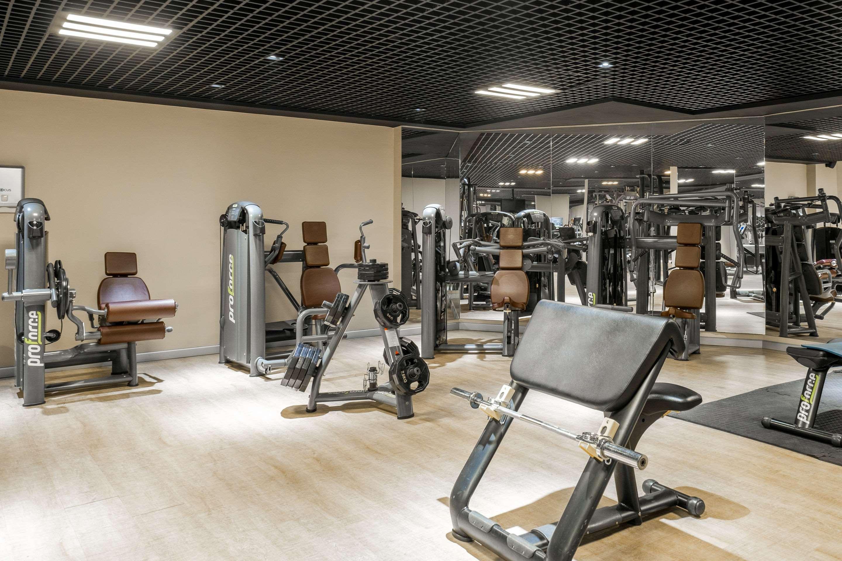 Clarion Hotel Istanbul Mahmutbey מראה חיצוני תמונה