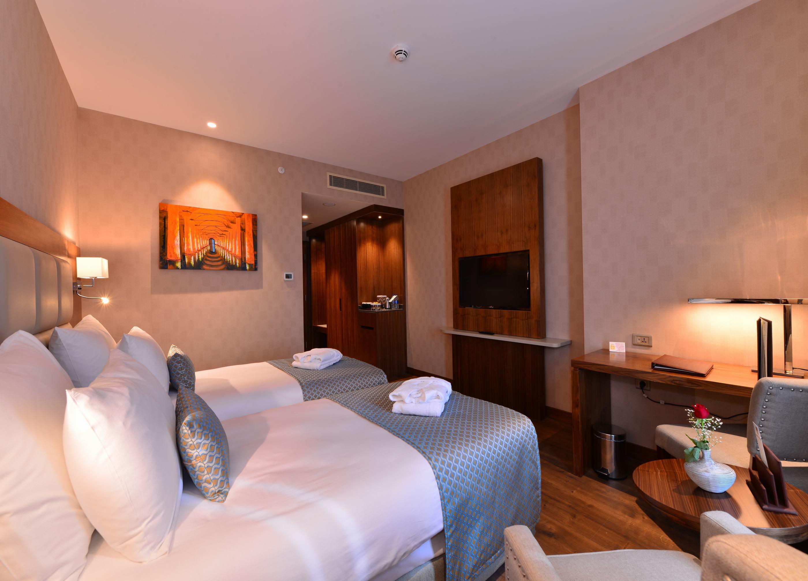 Clarion Hotel Istanbul Mahmutbey מראה חיצוני תמונה