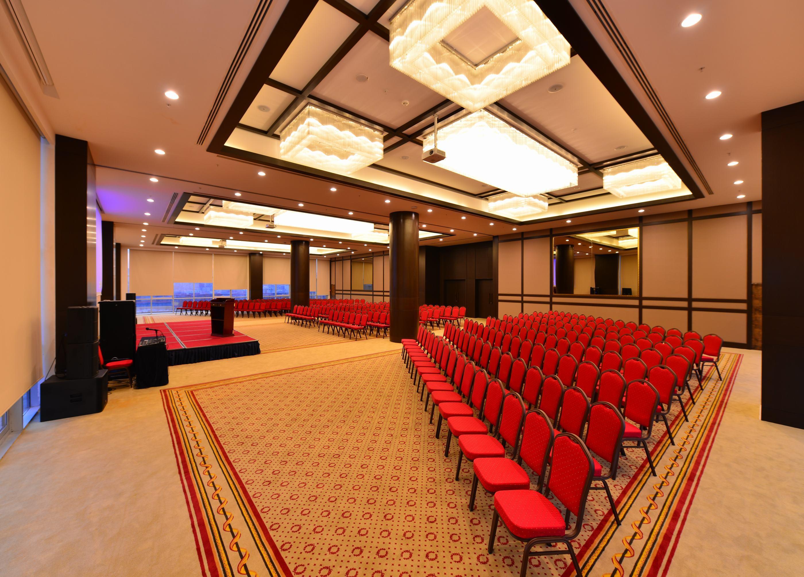 Clarion Hotel Istanbul Mahmutbey מראה חיצוני תמונה