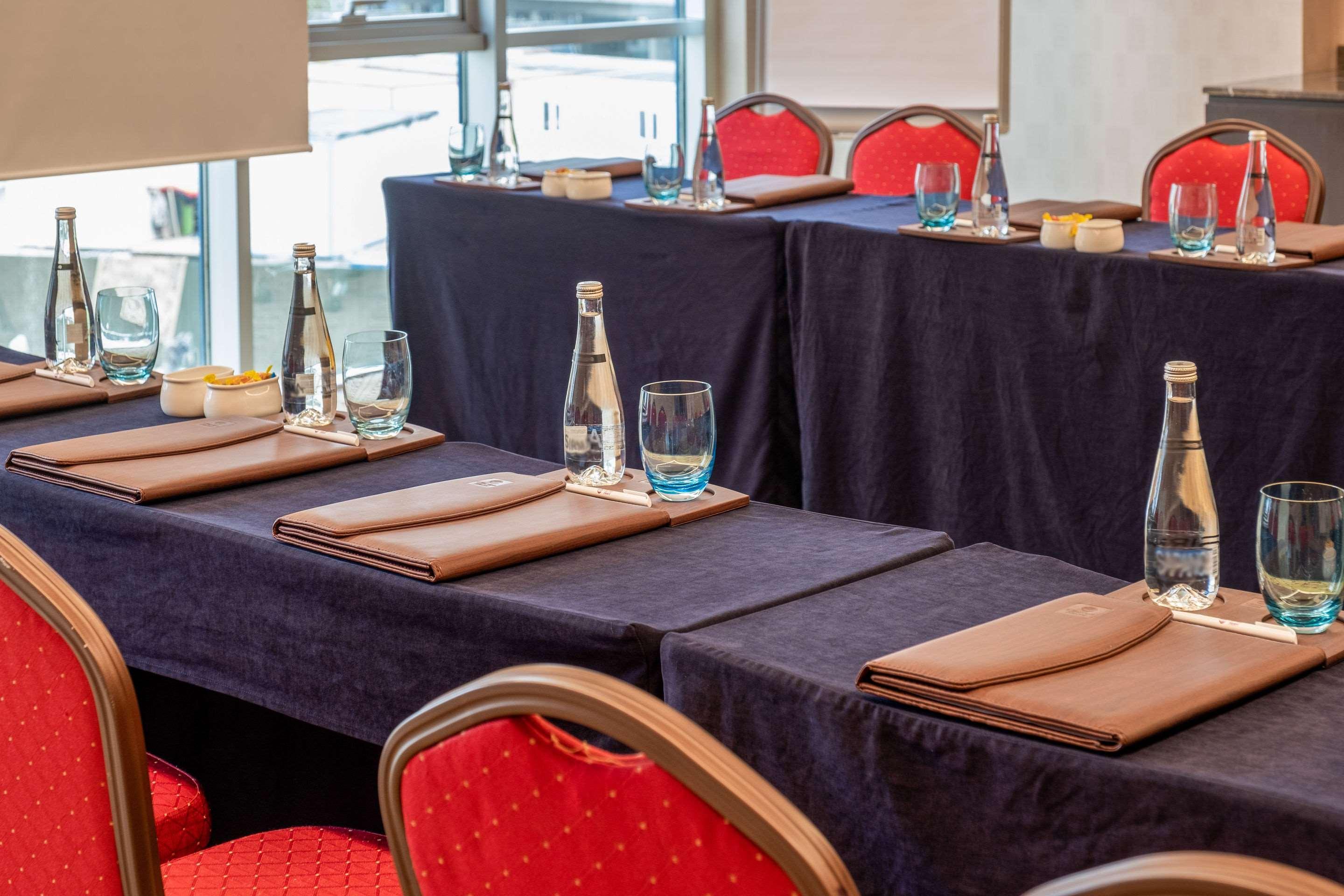 Clarion Hotel Istanbul Mahmutbey מראה חיצוני תמונה